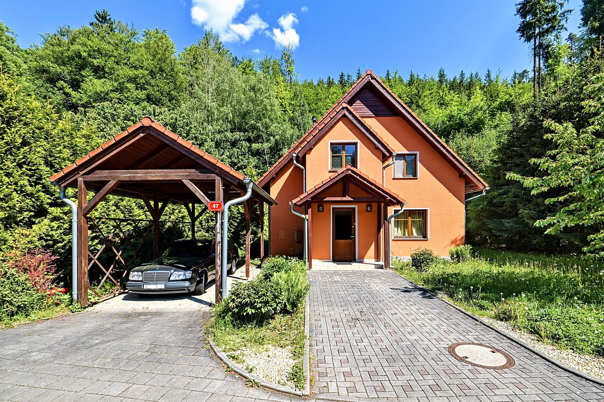 Prodej rodinného domu 162 m², pozemek 616 m²
